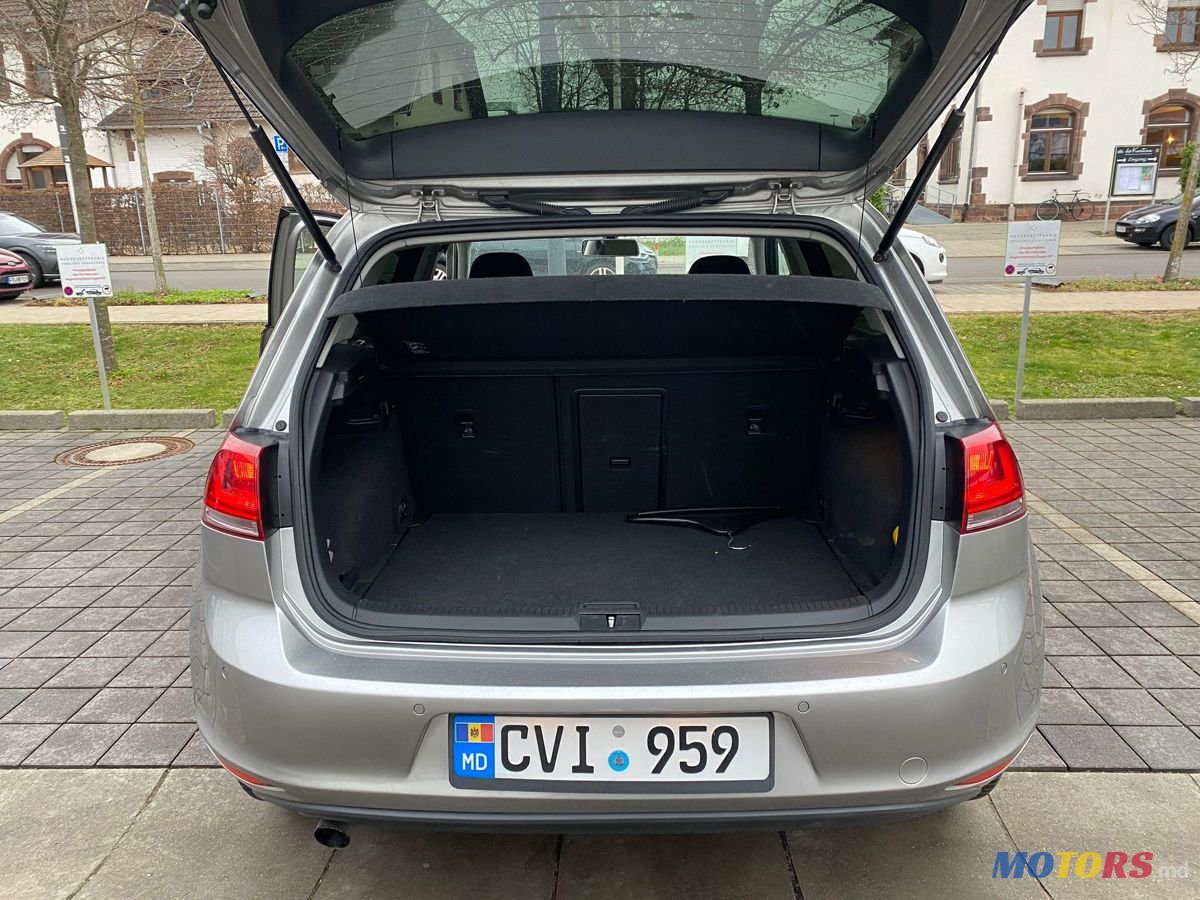 2013' Volkswagen Golf photo #5