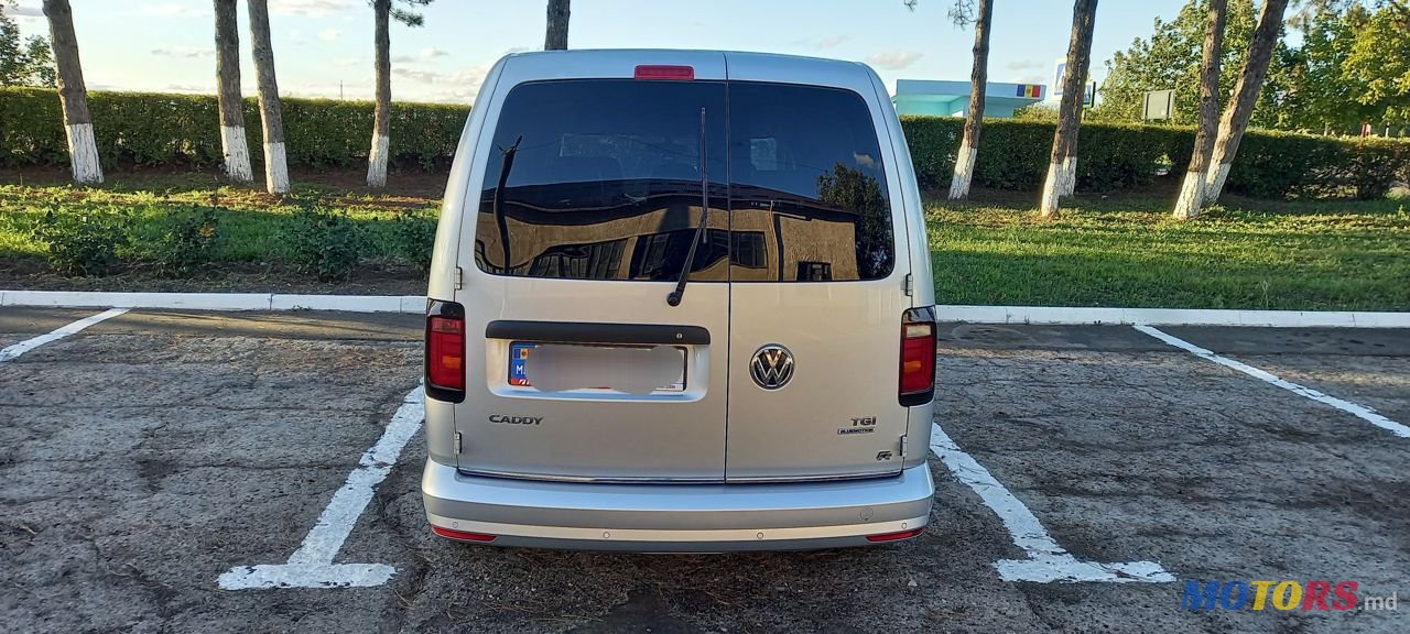 2017' Volkswagen Caddy photo #6