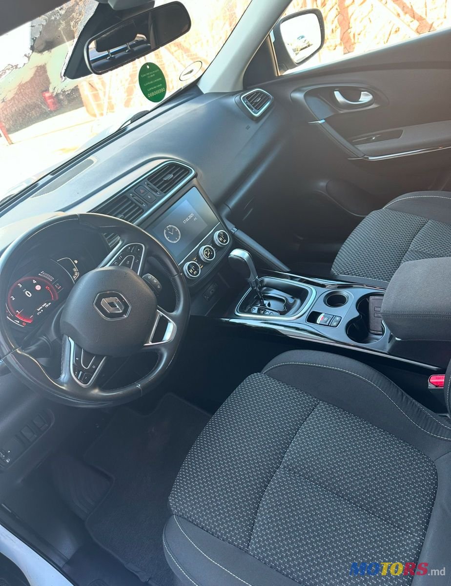 2020' Renault Kadjar photo #5