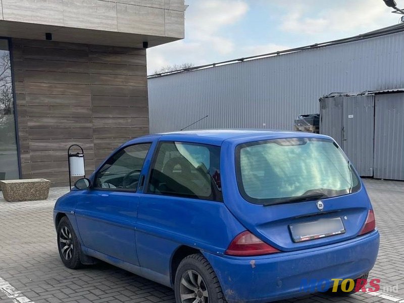 2001' Lancia Ypsilon photo #2