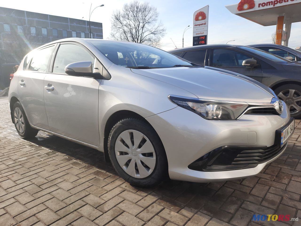 2016' Toyota Auris photo #6