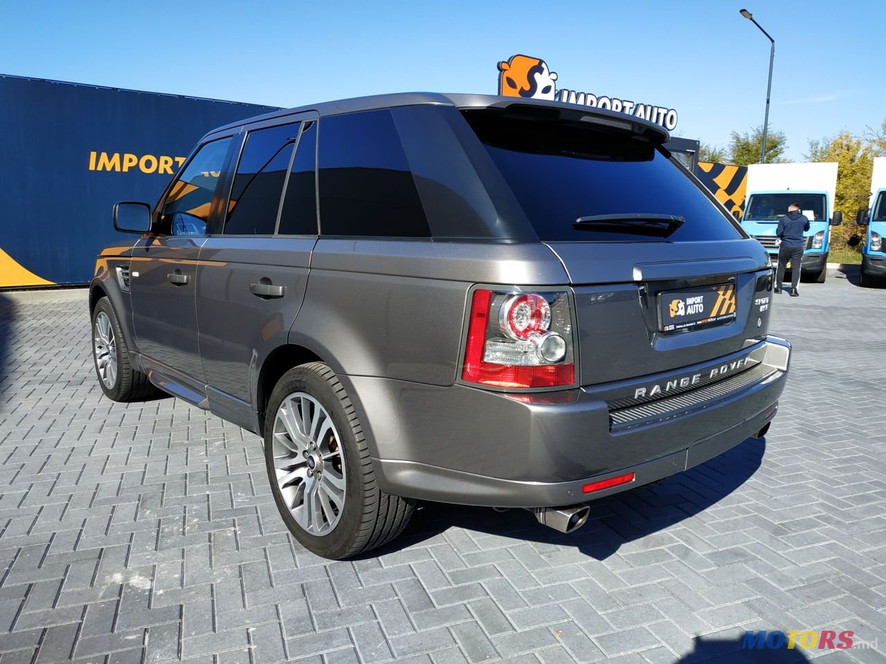 2011' Land Rover Range Rover Sport photo #4