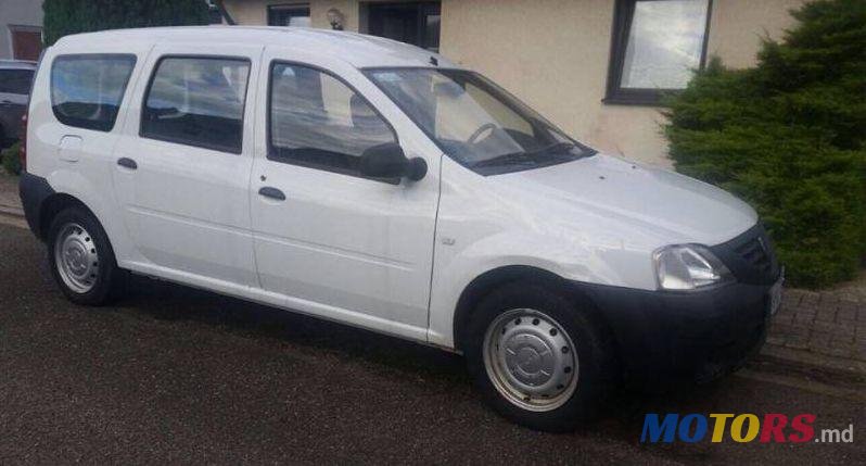 2008' Dacia Logan Mcv photo #1