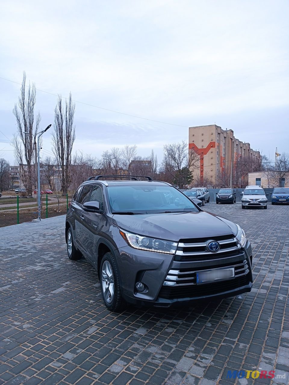 2017' Toyota Highlander photo #1