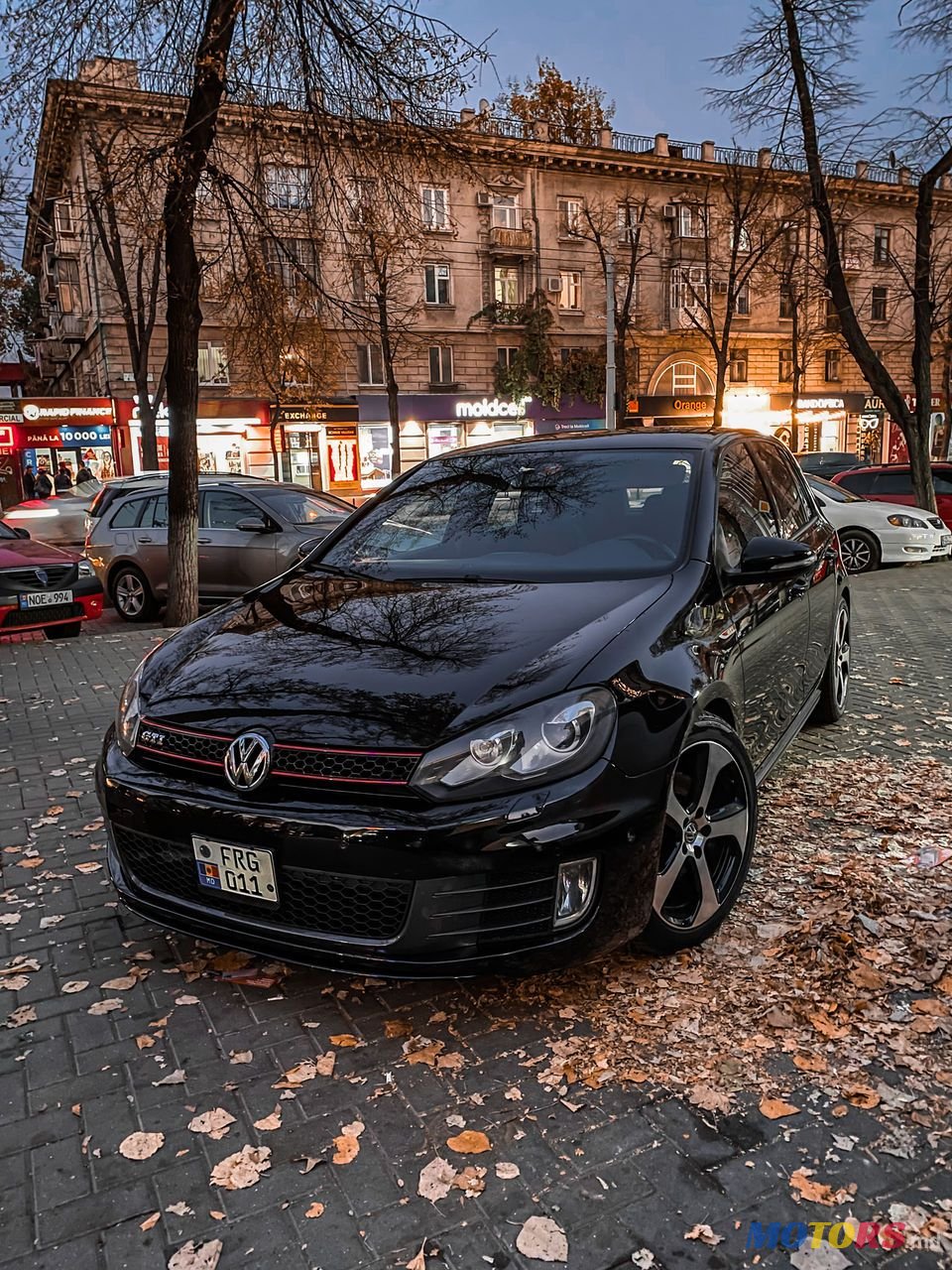 2010' Volkswagen Golf photo #3