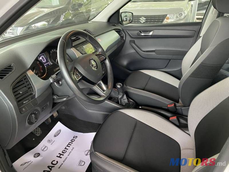 2017' Skoda Fabia photo #5