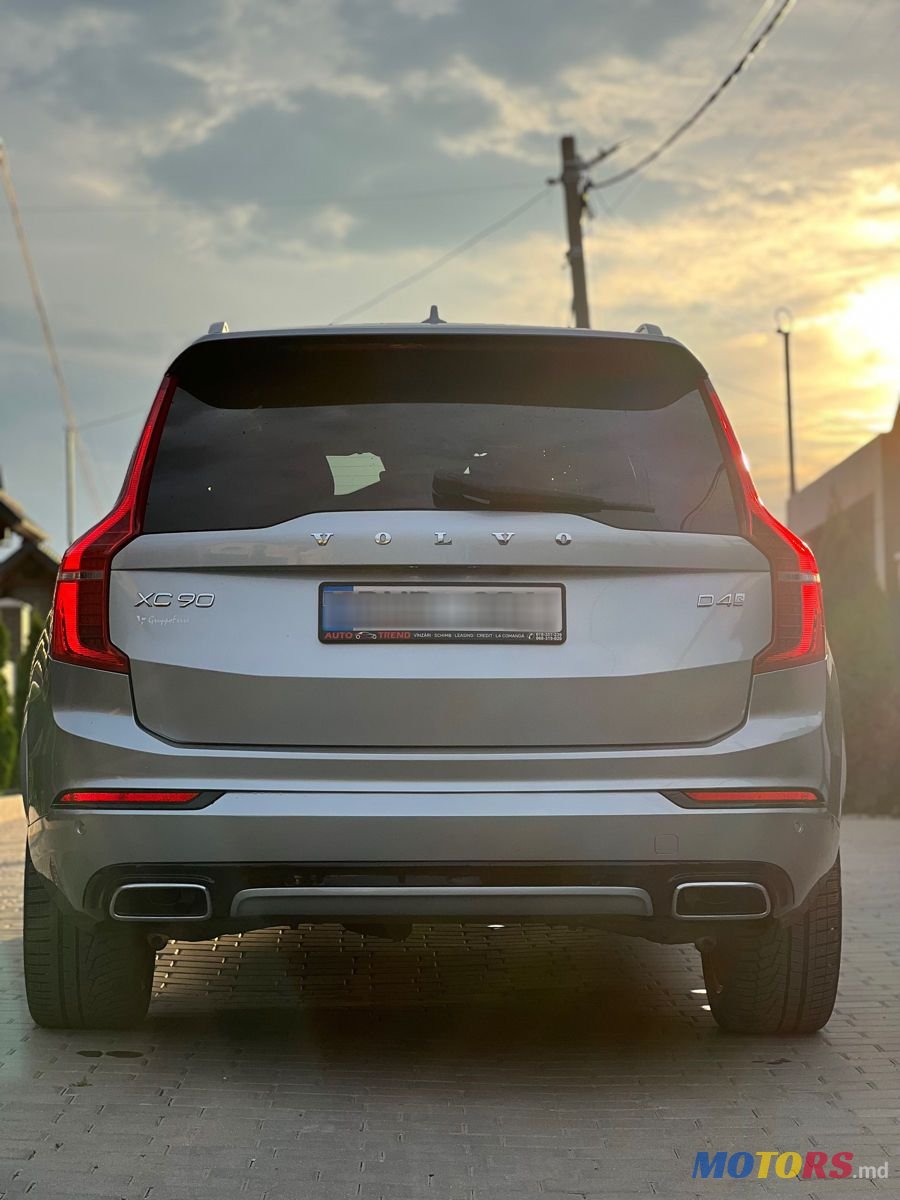 2017' Volvo XC90 photo #2