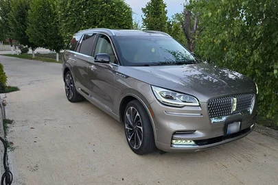 2020' Lincoln Aviator