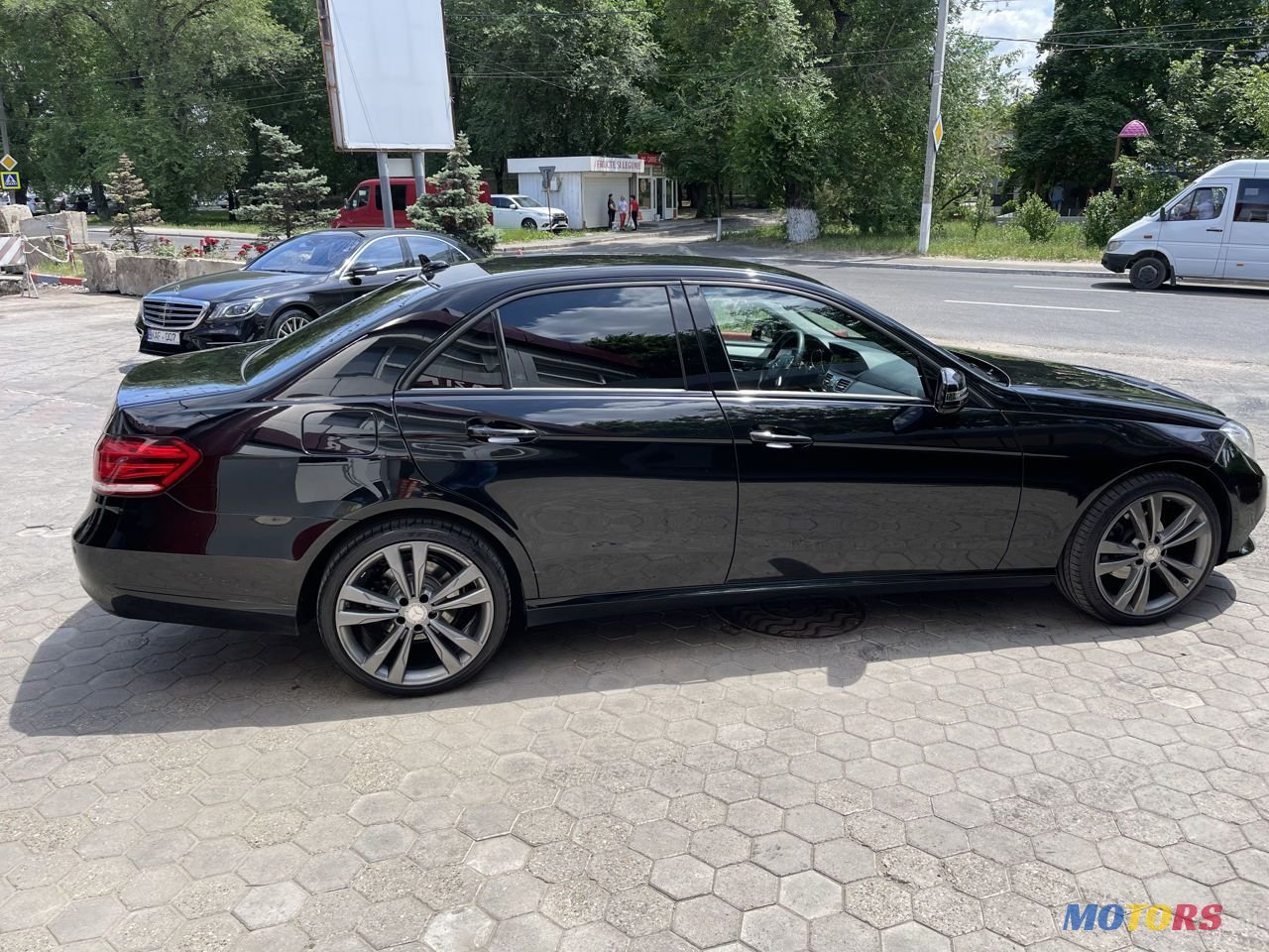 2015' Mercedes-Benz E Класс photo #4