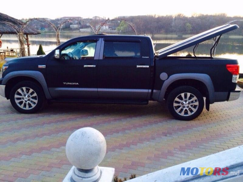 2012' Toyota Tundra photo #1