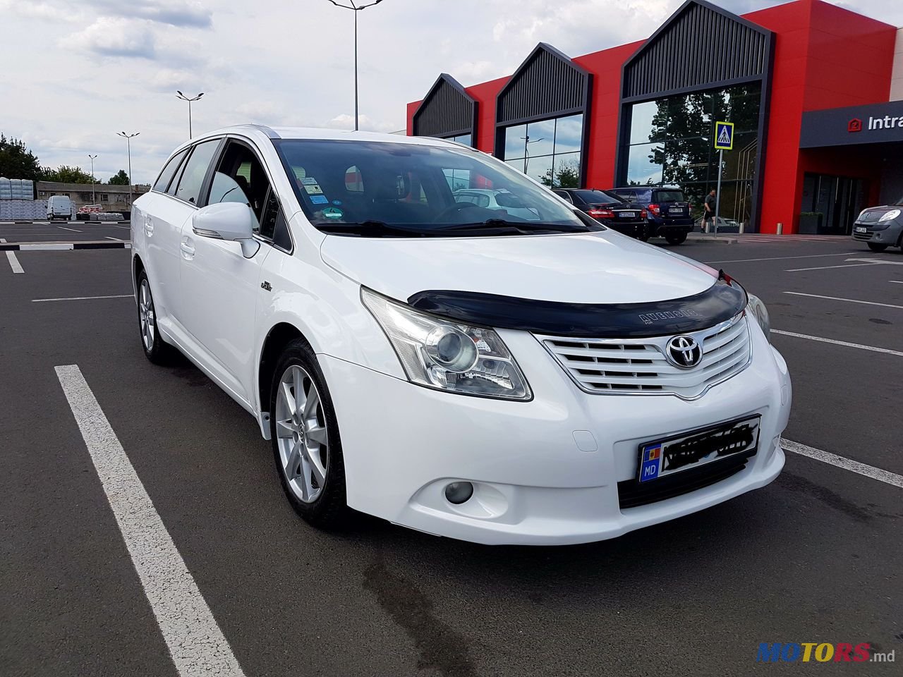 2010' Toyota Avensis photo #3