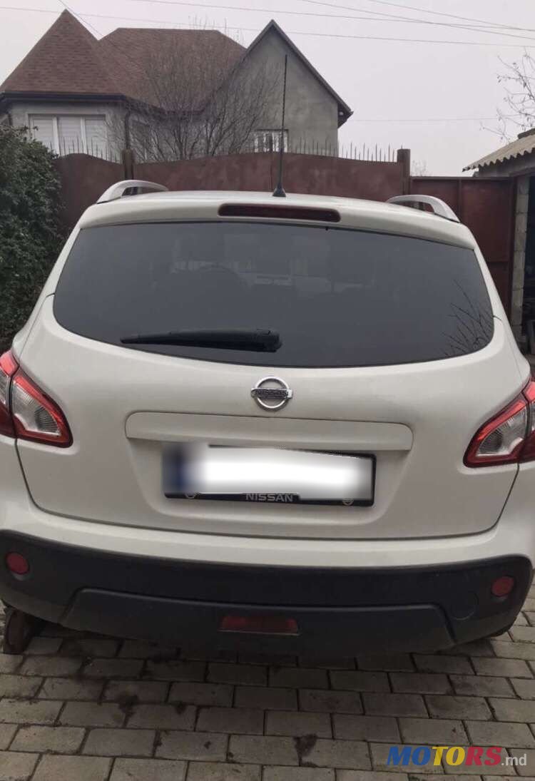 2011' Nissan Qashqai photo #2