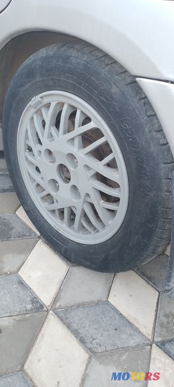 2002' Mitsubishi Space Star photo #4