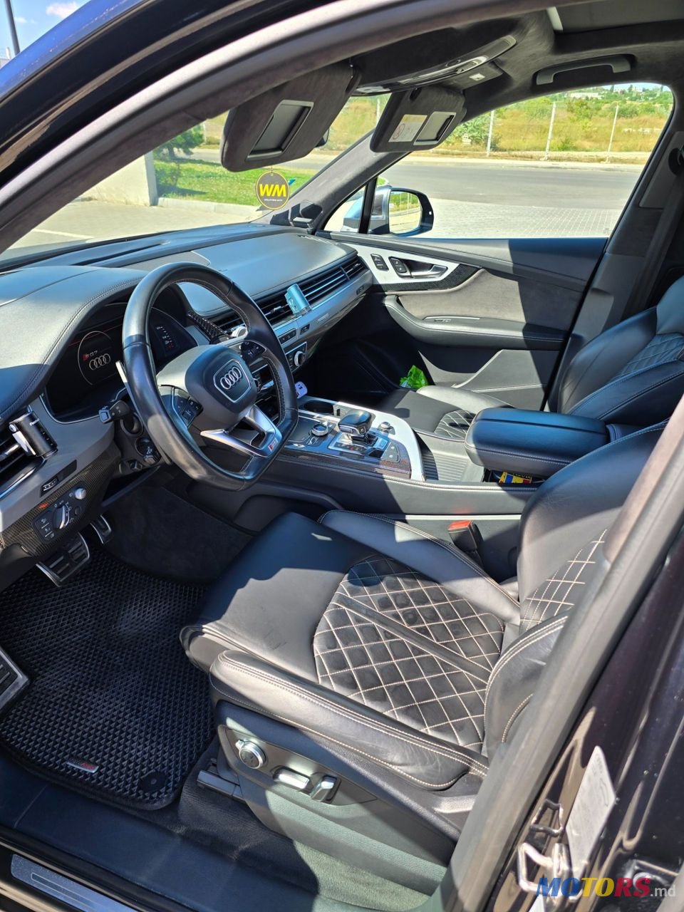 2018' Audi SQ7 photo #5