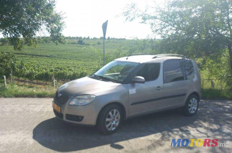 2007' Skoda Roomster photo #1