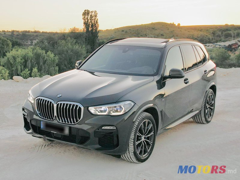 2021' BMW X5 photo #1