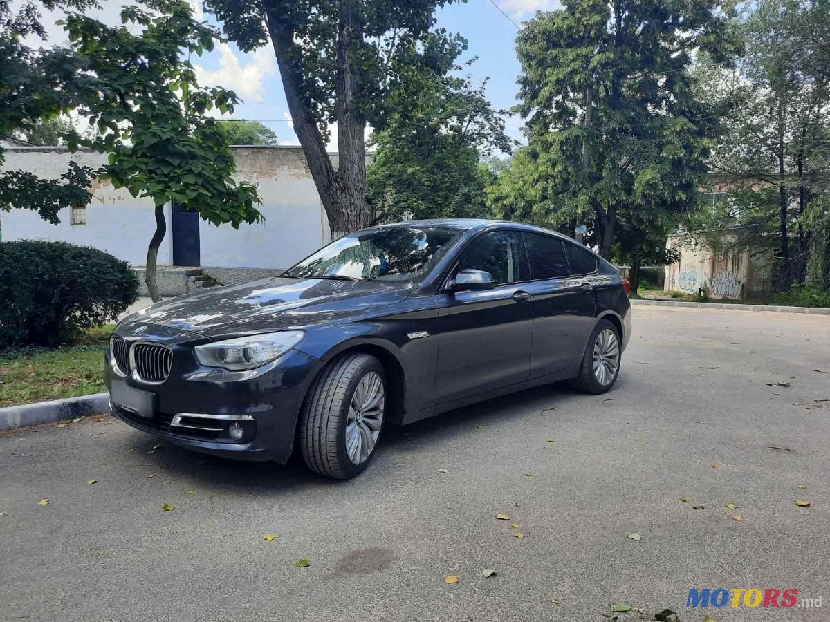 2015' BMW 5 Series GT photo #3