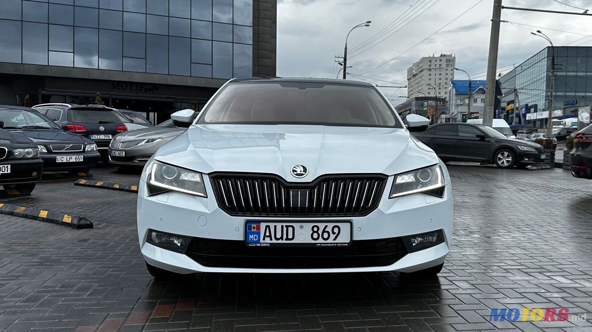 2017' Skoda Superb photo #2
