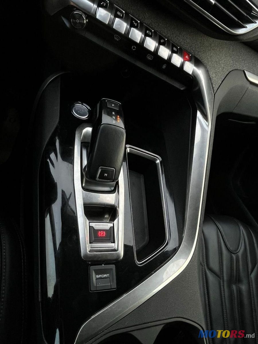 2018' Peugeot 3008 photo #4