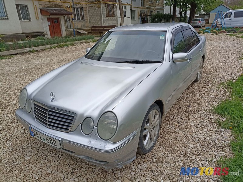 2000' Mercedes-Benz E Класс photo #1