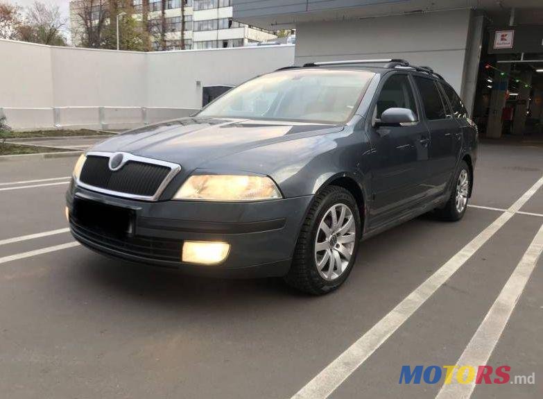 2006' Skoda Octavia photo #2