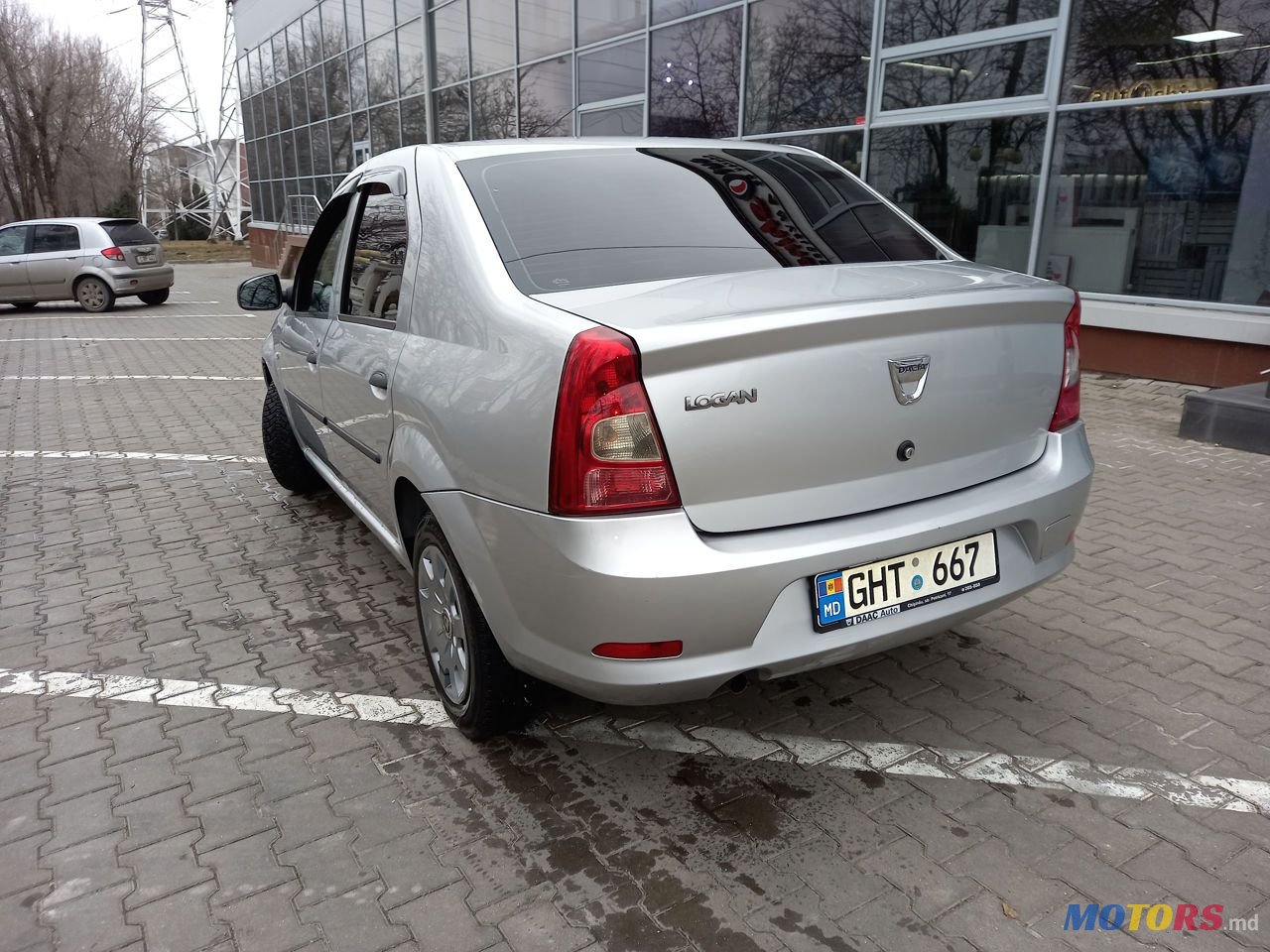2012' Dacia Logan photo #4