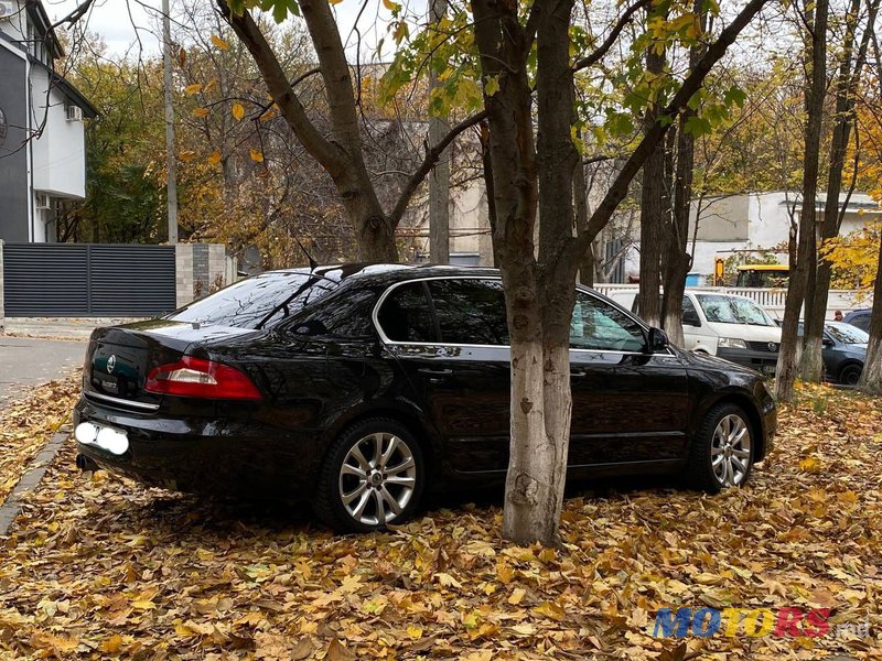 2010' Skoda Superb photo #2