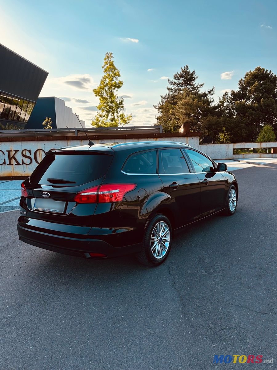 2018' Ford Focus photo #4