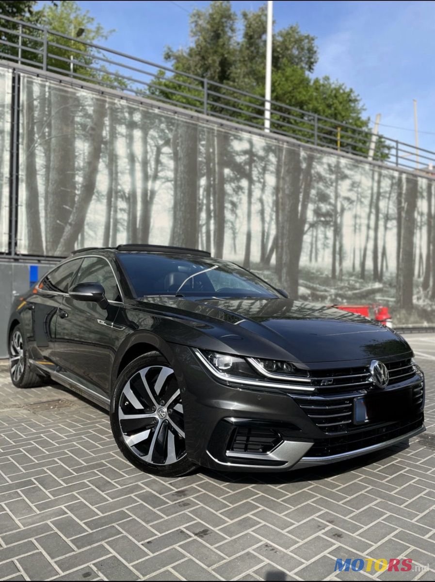 2019' Volkswagen Arteon photo #2