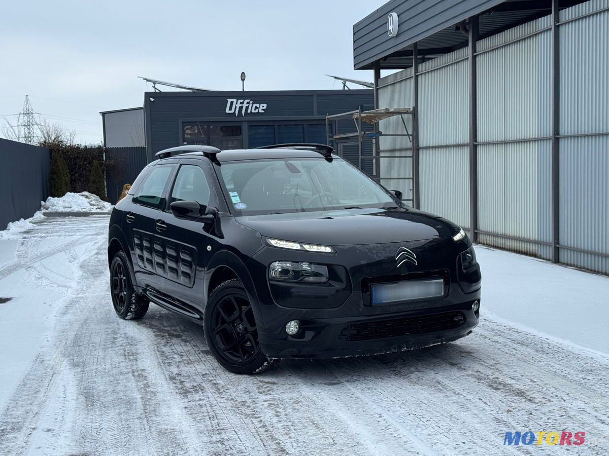 2015' Citroen C4 Cactus photo #1