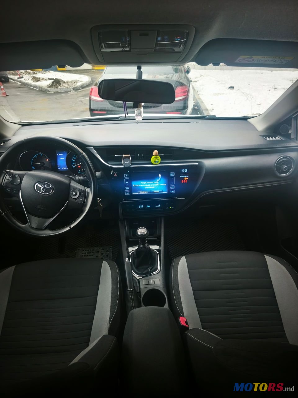 2016' Toyota Auris photo #5