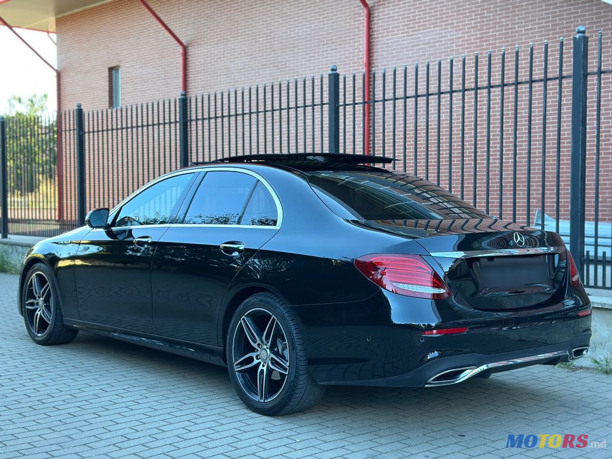 2020' Mercedes-Benz E-Class photo #4