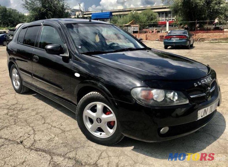 2006' Nissan Almera photo #2