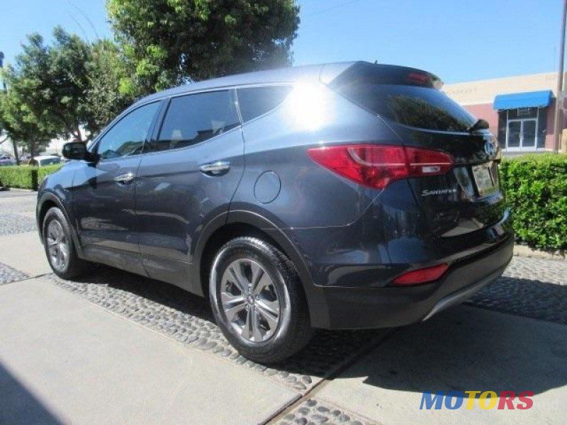 2015' Hyundai Santa Fe photo #4