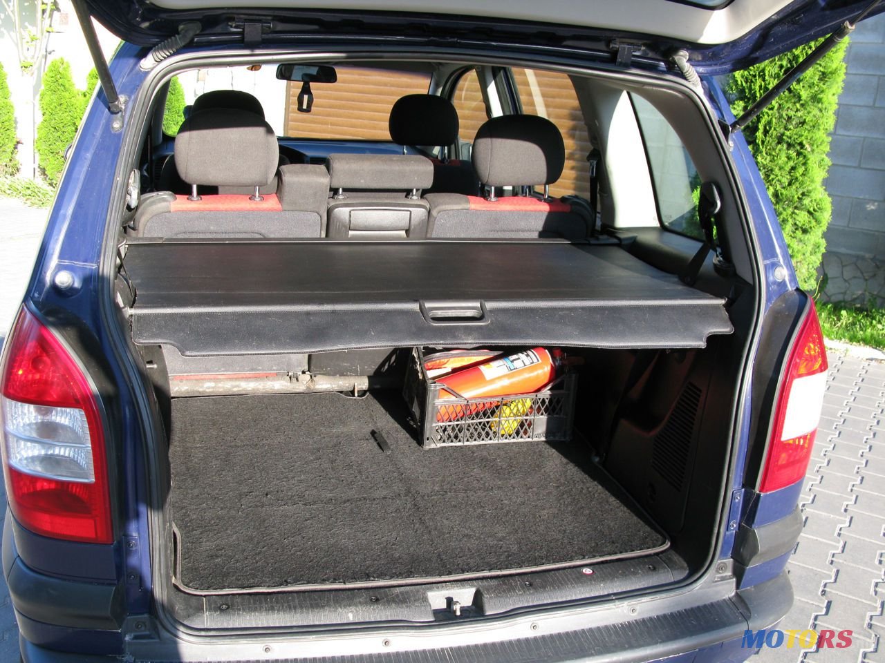 2005' Opel Zafira photo #6