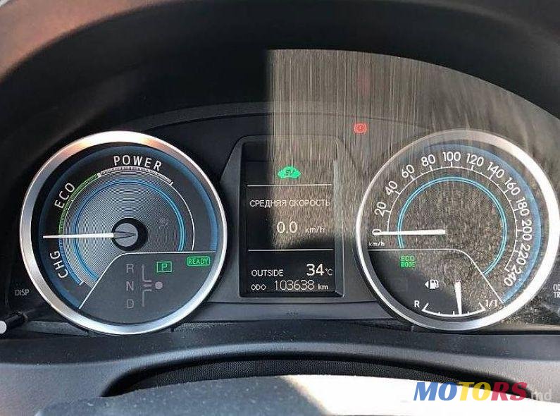 2014' Toyota Auris photo #4