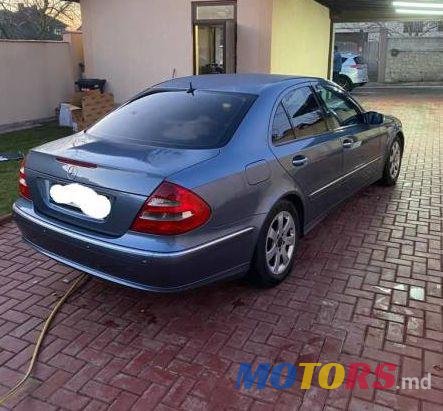 2005' Mercedes-Benz E photo #1