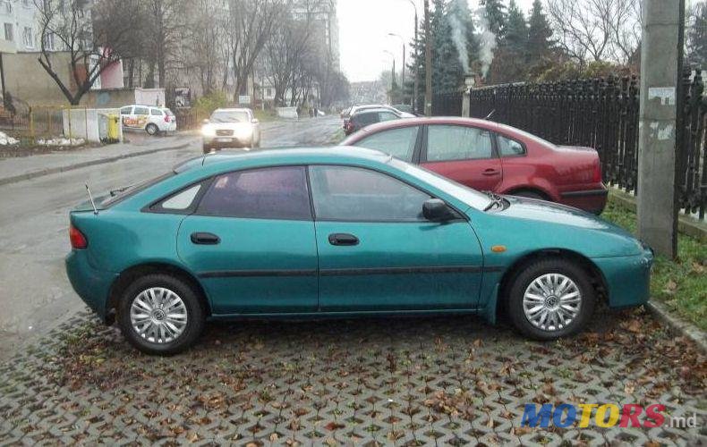 1995' Mazda 323 photo #1