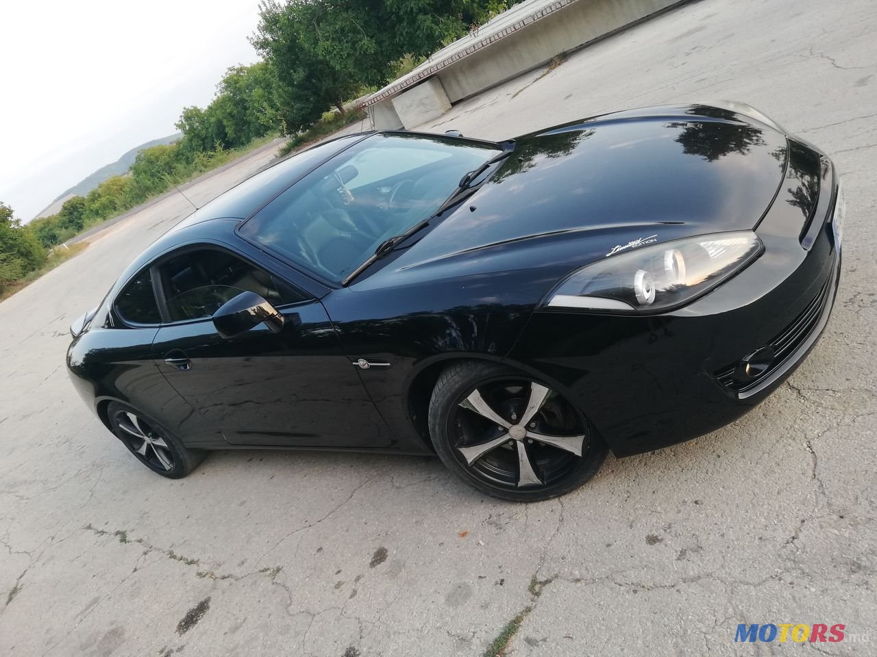 2007' Hyundai Coupe photo #1