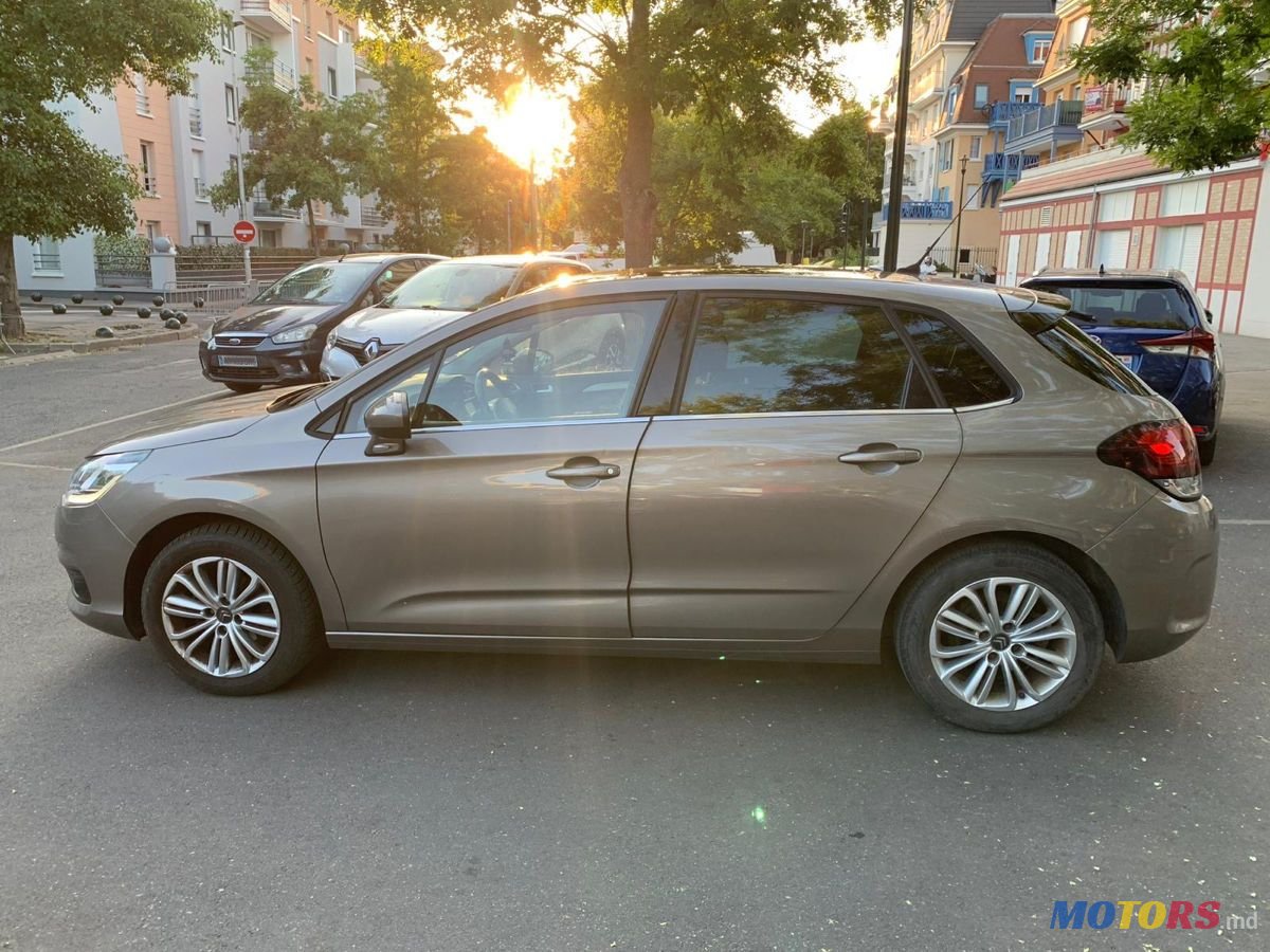 2015' Citroen C4 photo #1