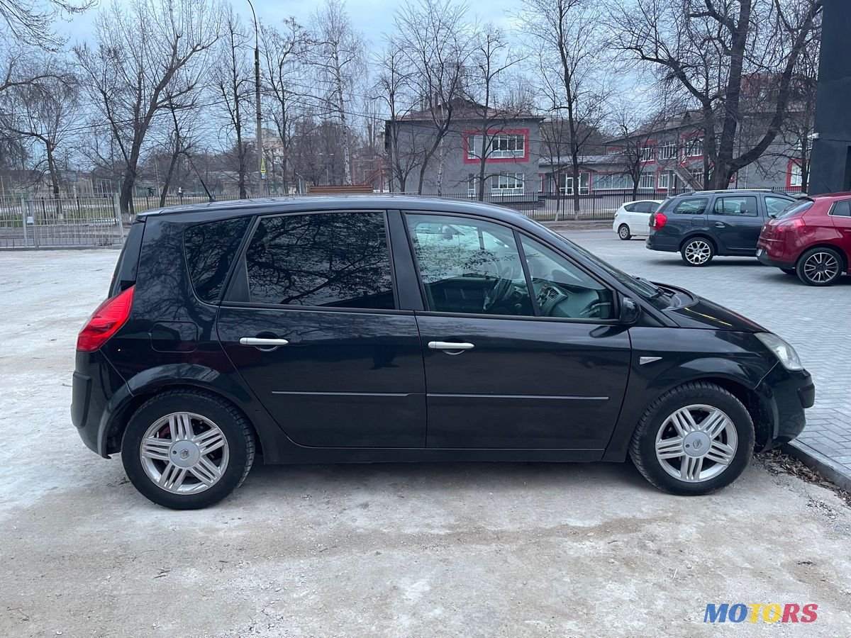 2008' Renault Scenic photo #3