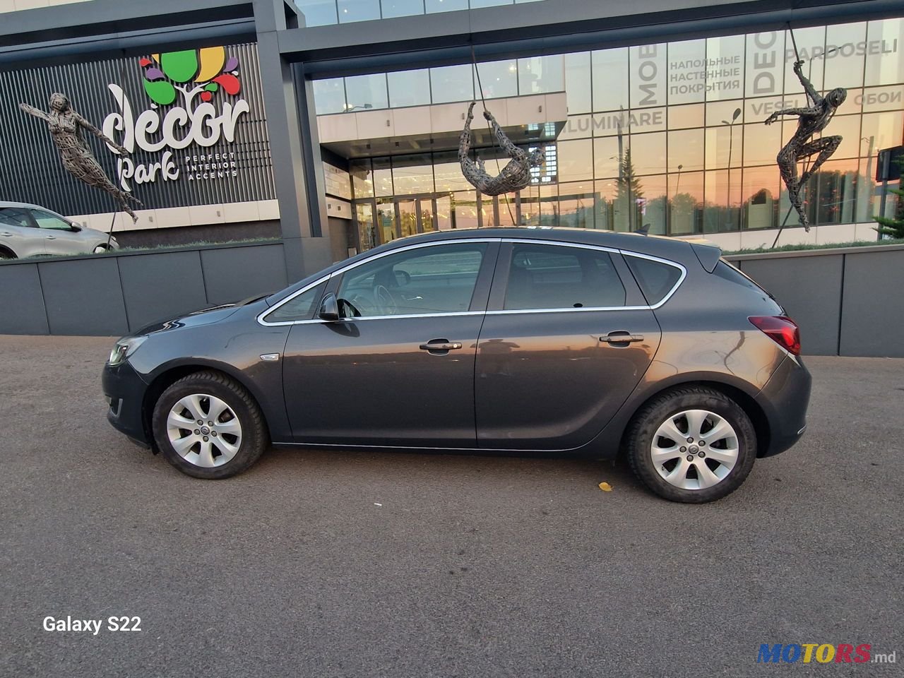 2015' Opel Astra photo #1