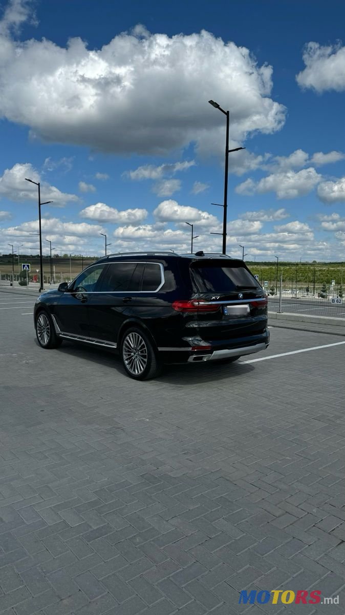 2019' BMW X7 photo #3