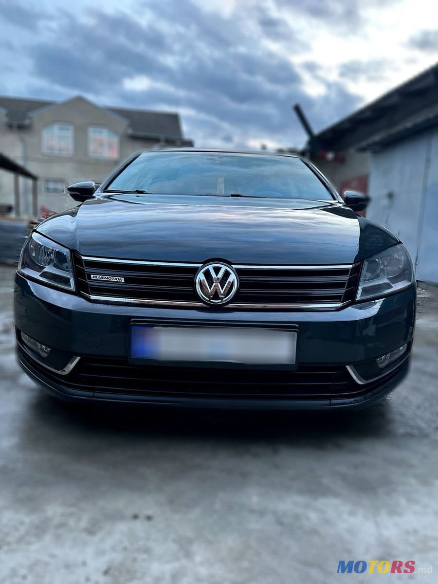 2014' Volkswagen Passat photo #1