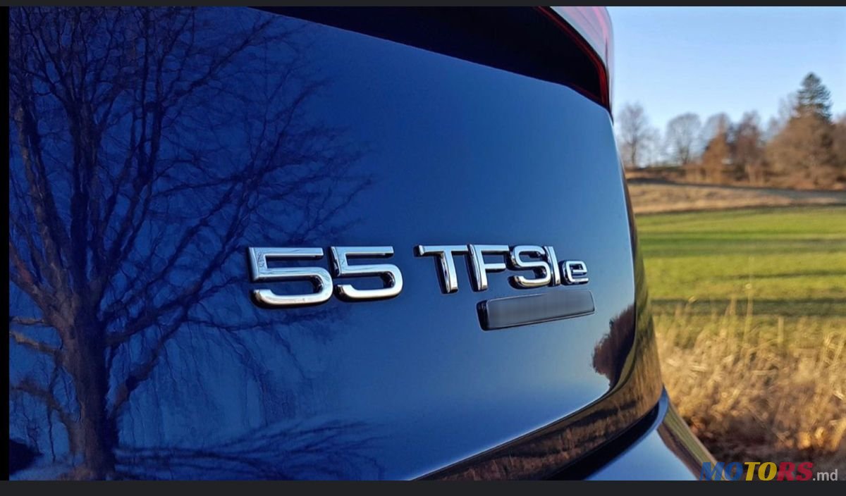 2020' Audi Q5 E-Tron photo #5