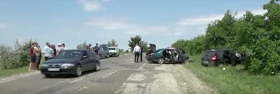 В селе Николавека столкнулись два автомобиля