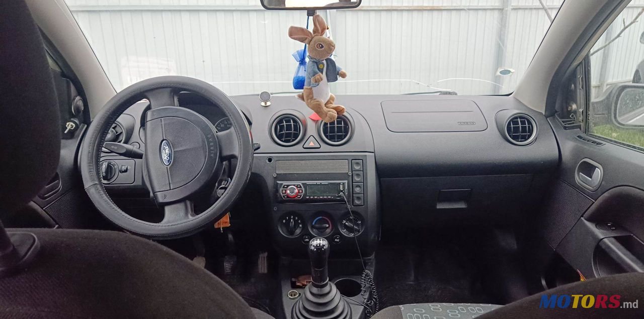 2003' Ford Fiesta photo #3