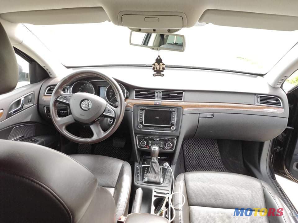 2013' Skoda Superb photo #1
