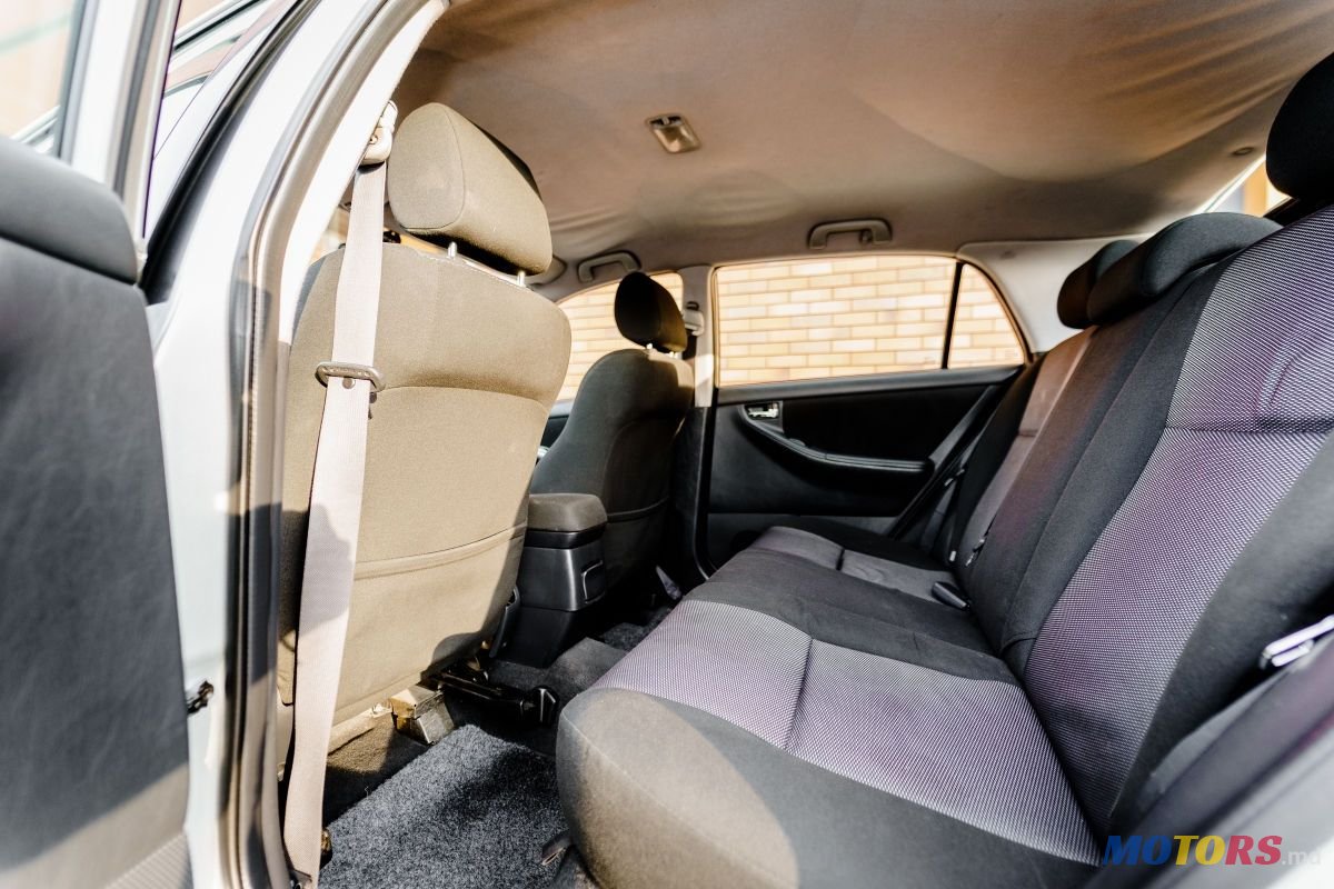 2006' Toyota Corolla photo #6