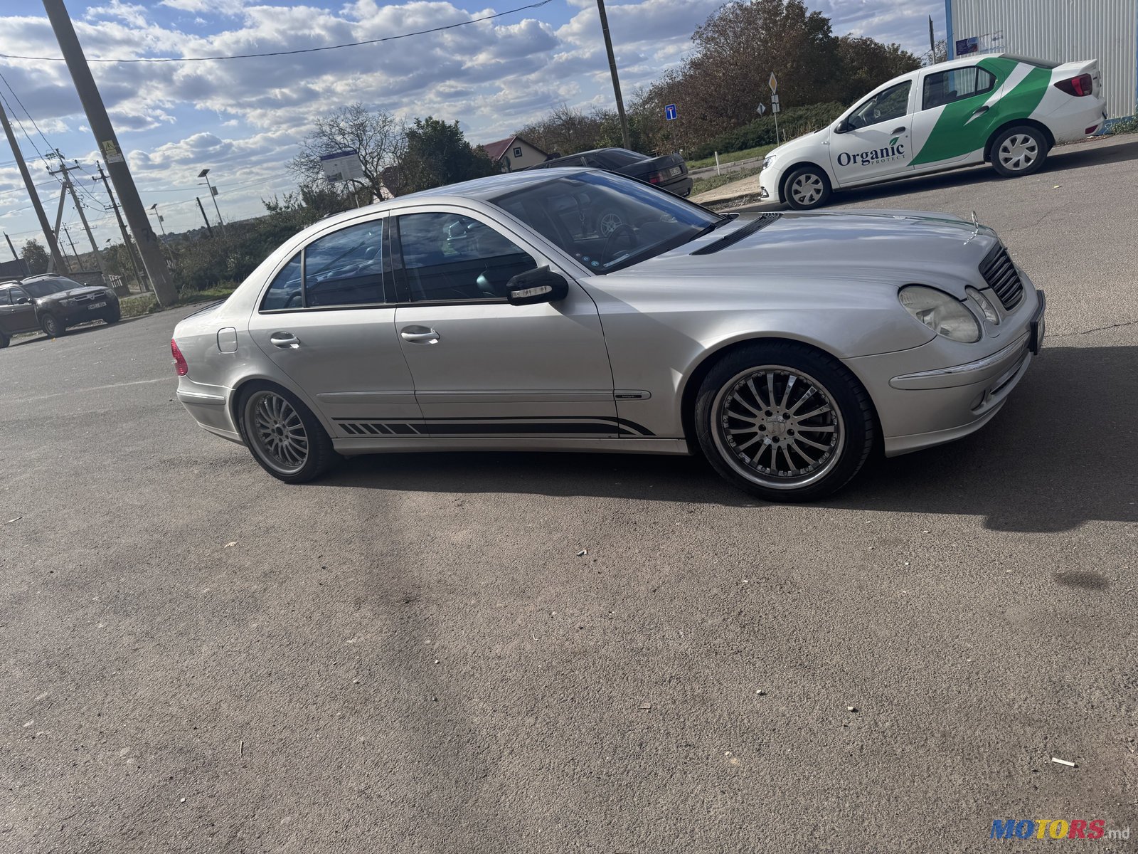 2004' Mercedes-Benz E 320 photo #3